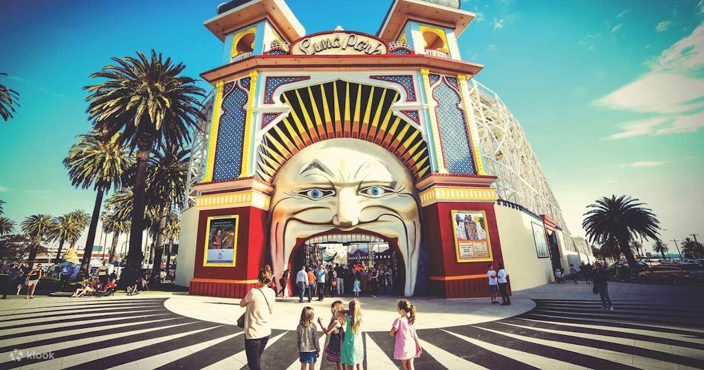 tourist attractions in south east melbourne